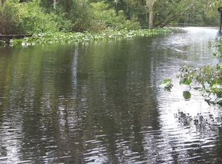 180 Waterway Ave, Satsuma, FL 32189