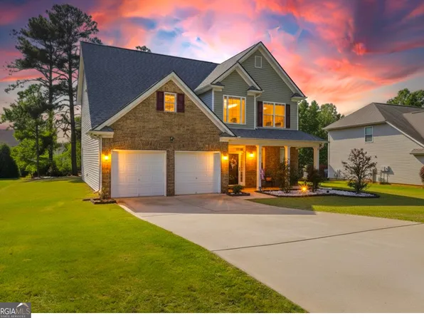 140 Revolutionary Dr, Hampton, GA 30228
