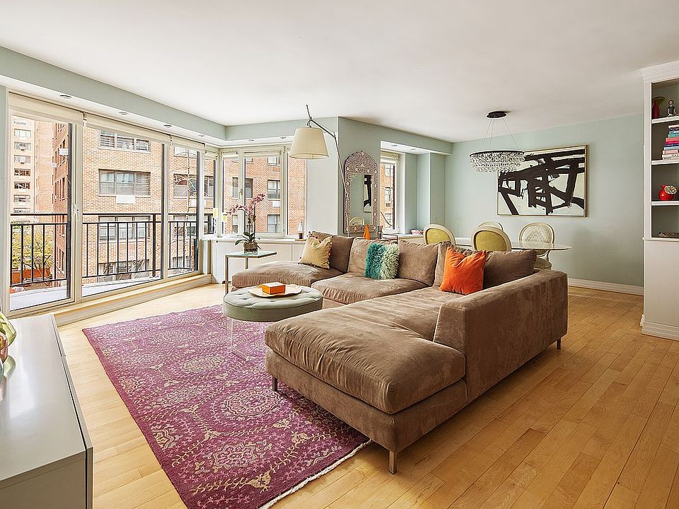 1st image of 60 Sutton Pl S #5AN