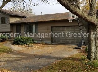 2613 Cochise Trl, Madison, WI 53711