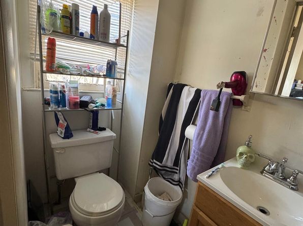 fort-wayne-indiana-73127869 picture