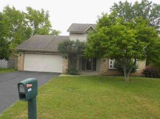 1529 Count Turf Ln, Racine, WI 53402