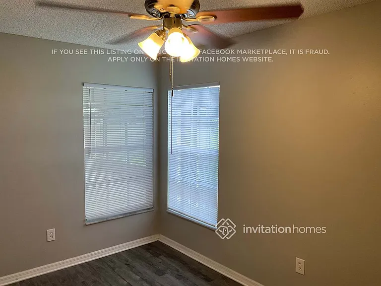 826 Walsingham Way — Photo 15