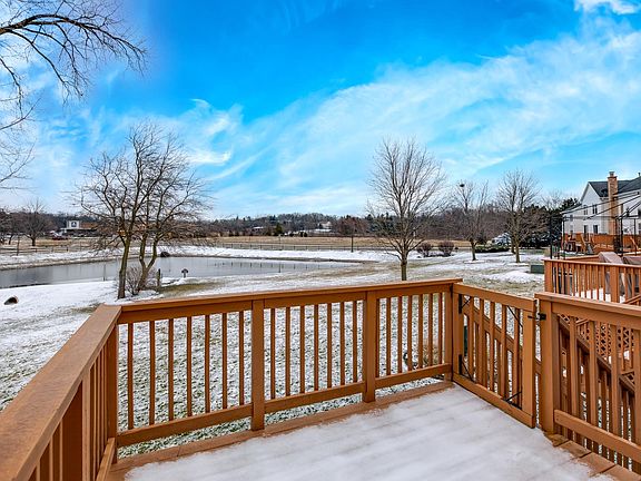 2nd image of 965 Ainsley Dr