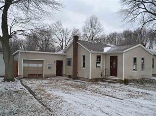 25131 Berry St, Elkhart, IN 46514
