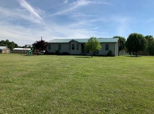 137 Beeny Rd, Manitou, KY 42436