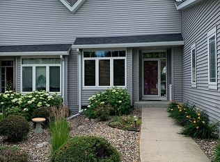 1117 Shumway Ct, Faribault, MN 55021