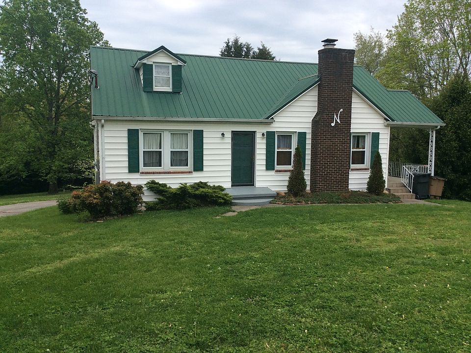 1st image of 712 Woodview Dr