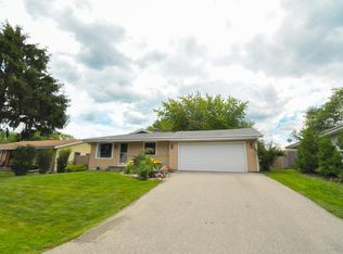 5211 Admiralty Ave, Racine, WI 53406