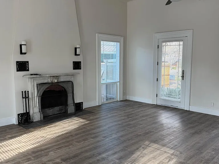 1495 S Marsh Ave — Photo 7
