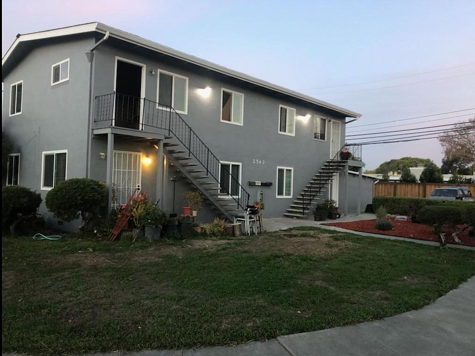 1st image of 2543 Robinson Ave Unit 2