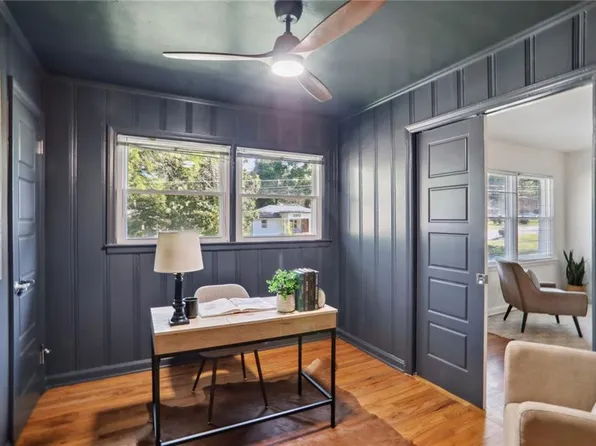 3267 Bonway Dr, Decatur, GA 30032