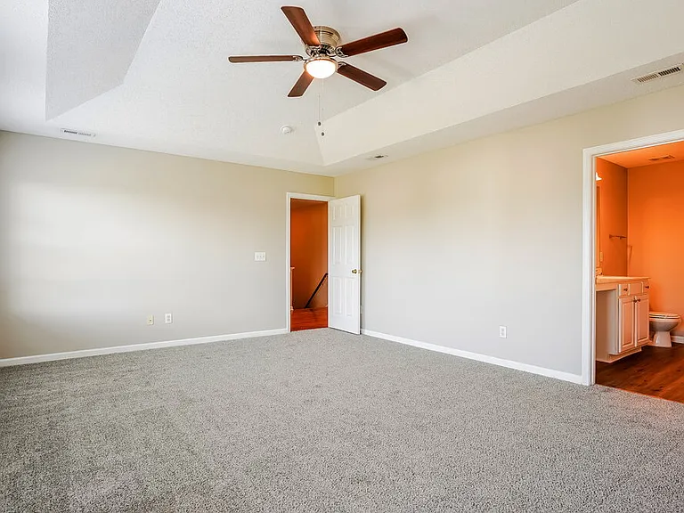 816 Stackhurst Way — Photo 11
