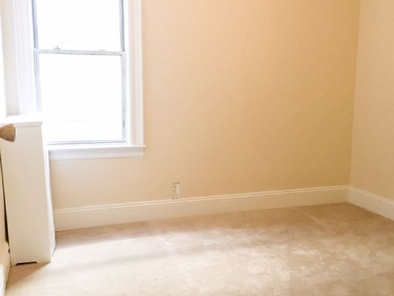 5th image of 37 E 32nd St #1