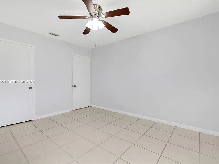 670 NE 130th St #670 — Photo 13