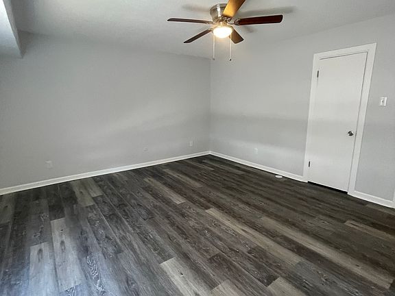 3rd image of 12888 E Montfort Dr #244