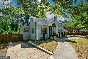 4th image of 3164 Harris Dr