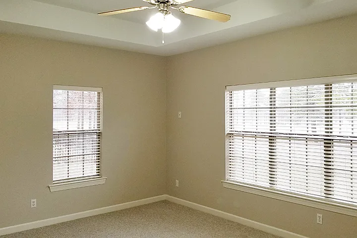 8 Village Way — Photo 11