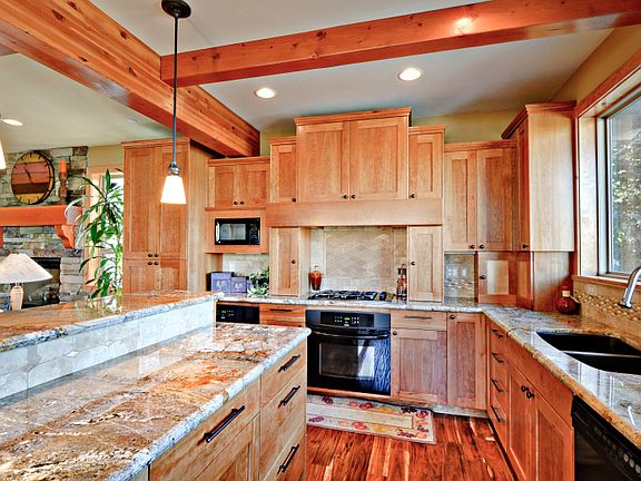 3rd image of 1341 E Hearthstone Dr