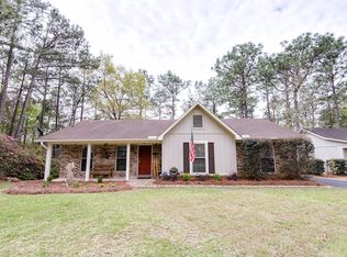 122 Dunbar Loop, Daphne, AL 36526