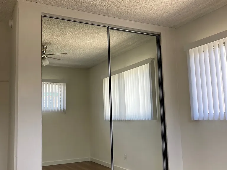 4232 Fair Ave #13 — Photo 12