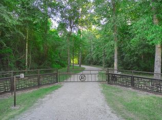 10173 Tanyard Rd, Willis, TX 77378