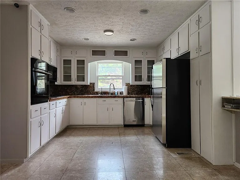 2959 Pine Hill Dr NW — Photo 9