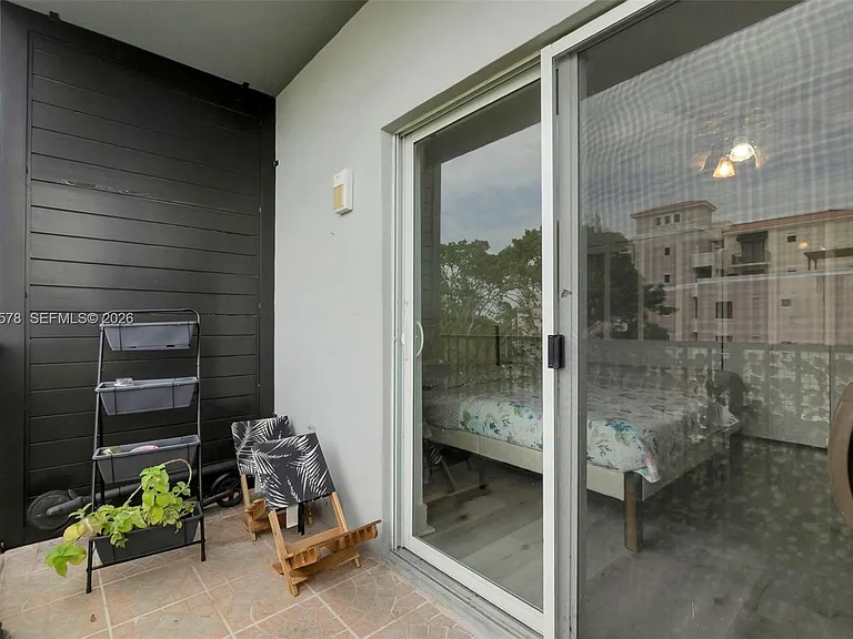 900 SW 84th Ave #412A — Photo 17