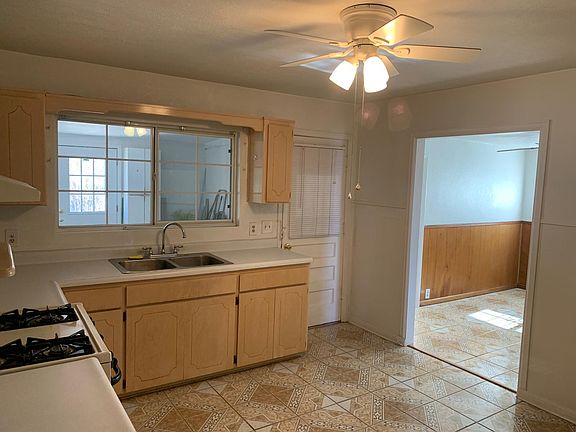3rd image of 1804 Wainwright Dr