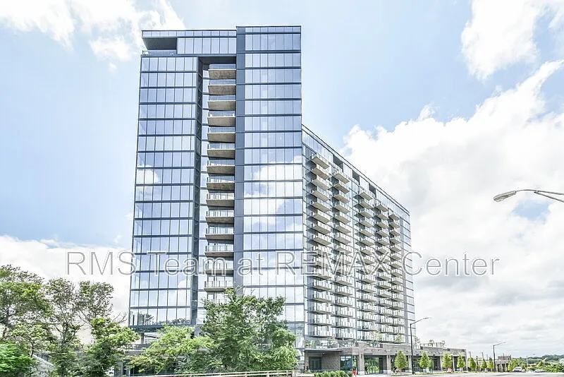 788 W Marietta St NW #806