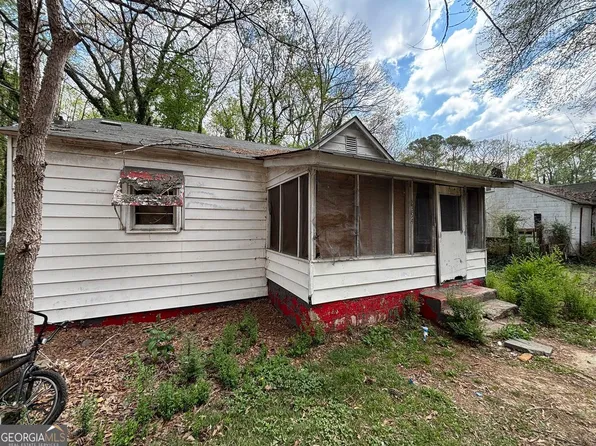 2402 Clifton Springs Rd, Decatur, GA 30034