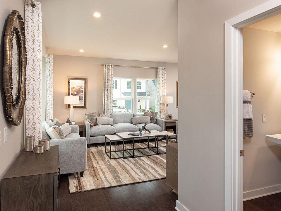 1st image of 5060 Birchcroft Lane 532d E