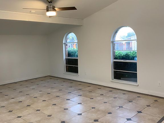 5th image of 4813 Jennings Dr