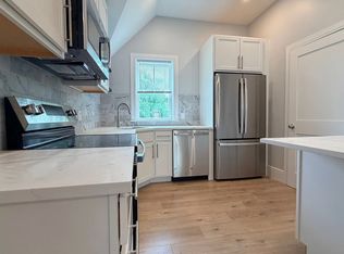 11 Holton St #15, Allston, MA 02134