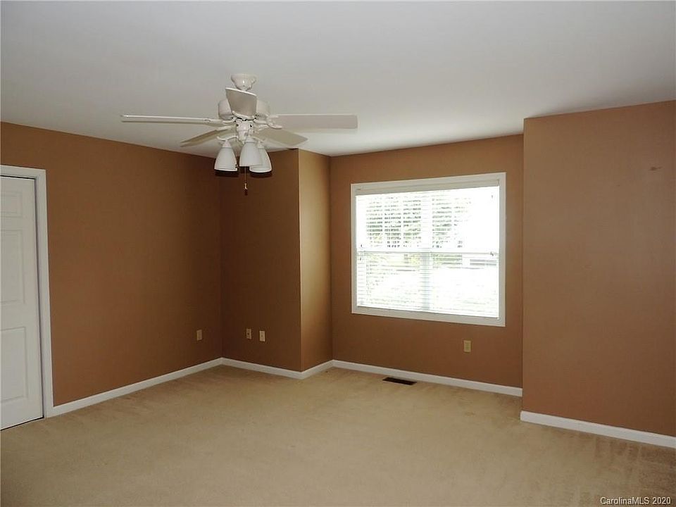 2nd image of 146 Charlestown Dr
