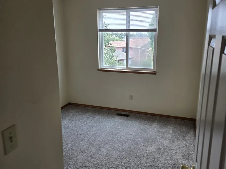 6185 Kettle Ct — Photo 8