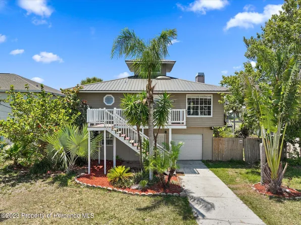 3199 Azalea Dr, Hernando Beach, FL 34607
