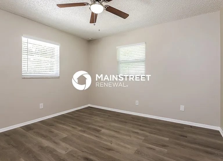 2605 E Ida St — Photo 10