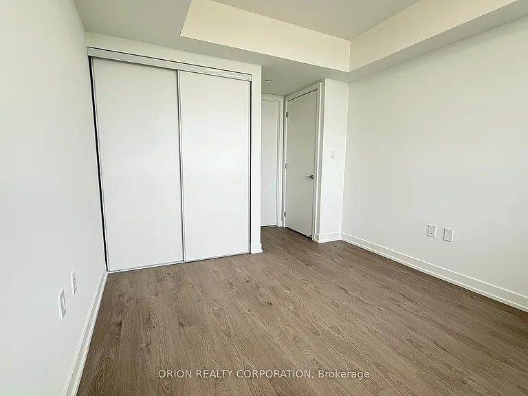 556 Marlee Ave #612 — Photo 17