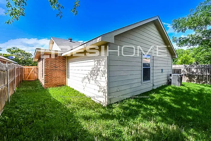9740 Stonewood Dr — Photo 12