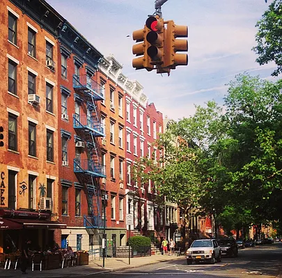 Rented by REAL New York | media 22