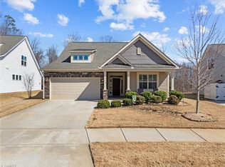259 Kilbourne Dr, Bermuda Run, NC 27006