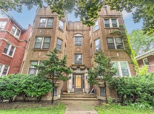 124 N Austin Blvd #1S, Oak Park, IL 60302