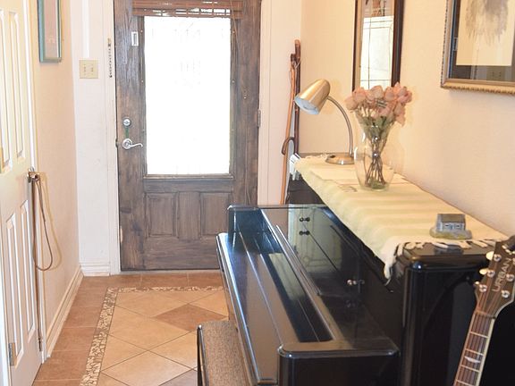 Tiled Entry