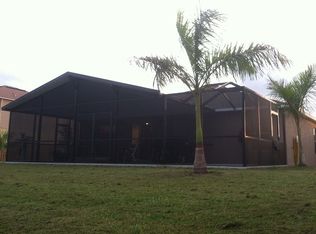 5219 Butterfly Shell Dr, Apollo Beach, FL 33572