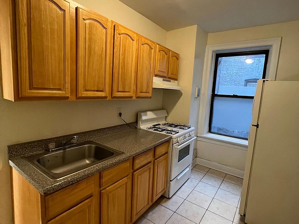 1st image of 112 Glenwood Ave #101