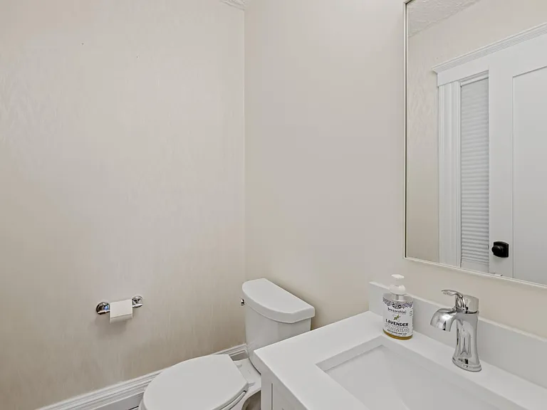 107 Ronald Rd — Photo 19
