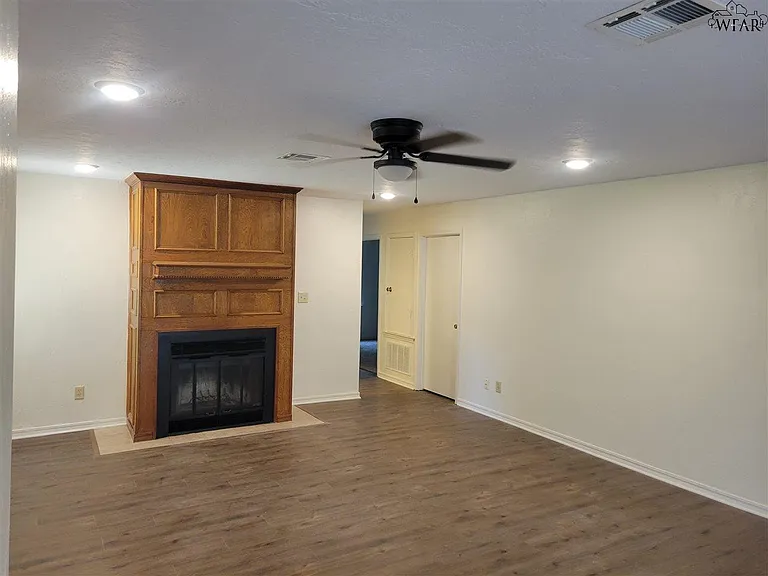 4131 McGaha Ave — Photo 2