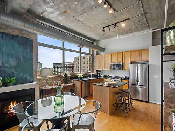 3rd image of 1528 S Wabash Ave APT 508