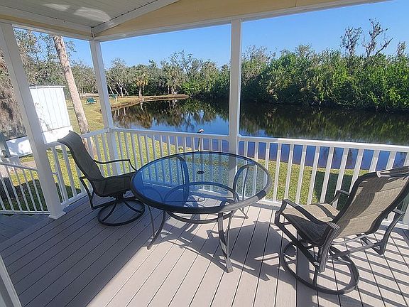 3rd image of 1300 N River Rd #E100